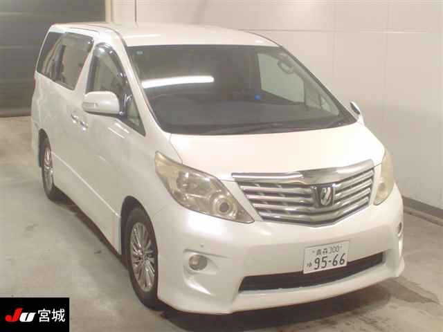 TOYOTA ALPHARD — фото