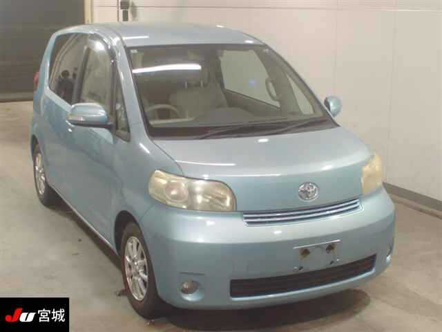 TOYOTA PORTE — фото