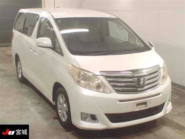 TOYOTA ALPHARD — фото