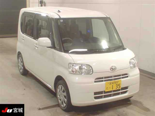 DAIHATSU TANTO — фото