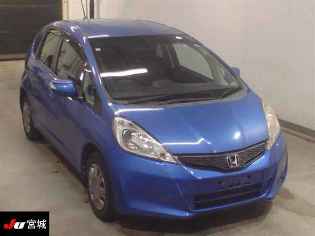 HONDA FIT — фото