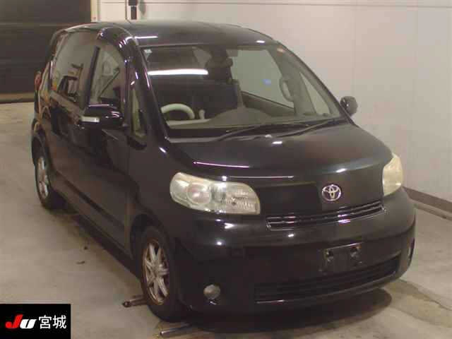 TOYOTA PORTE — фото