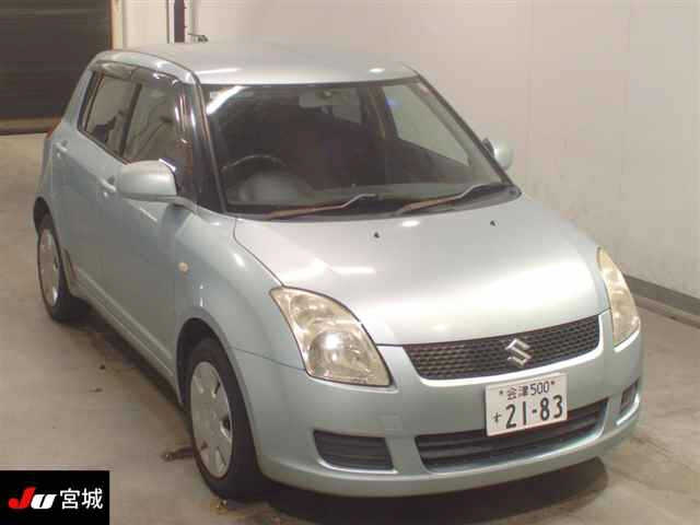SUZUKI SWIFT — фото