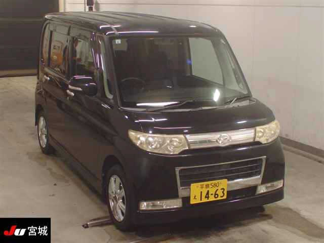 DAIHATSU TANTO — фото