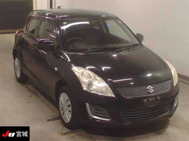 SUZUKI SWIFT — фото
