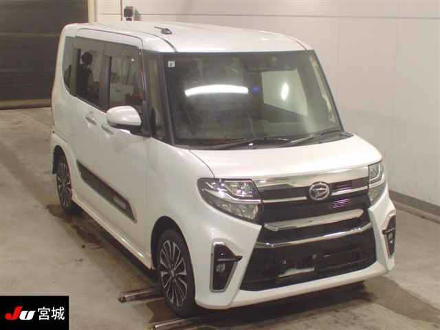 DAIHATSU TANTO — фото
