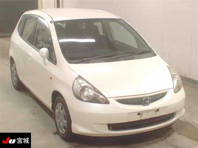 HONDA FIT — фото