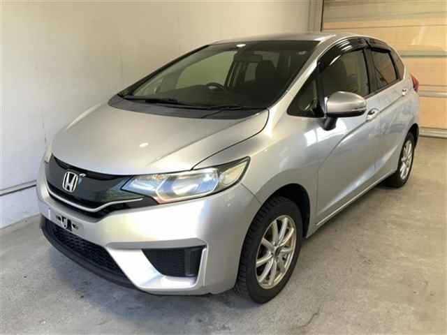 HONDA FIT — фото