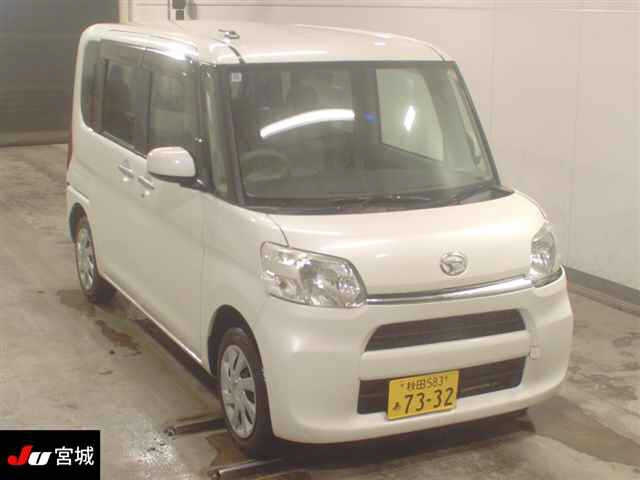 DAIHATSU TANTO — фото