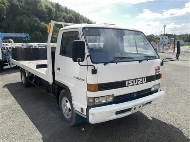 ISUZU ELF — фото
