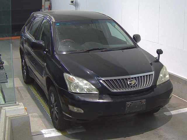 TOYOTA HARRIER — фото