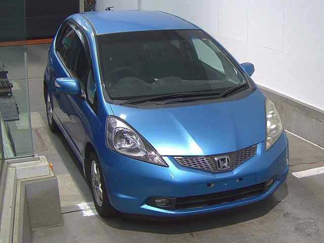 HONDA FIT — фото