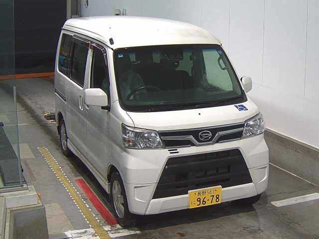DAIHATSU ATRAI WAGON