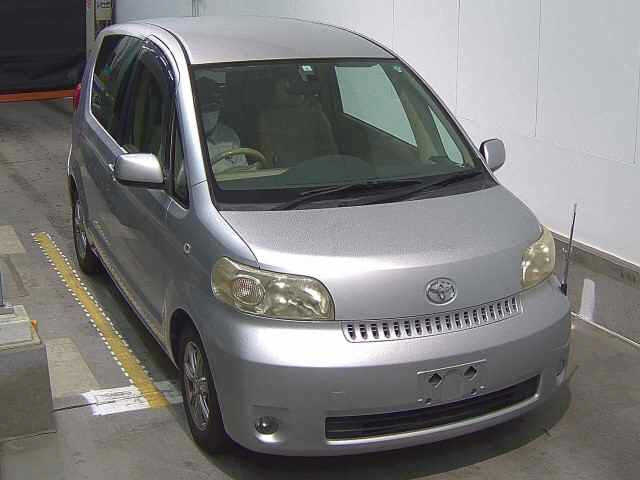 TOYOTA PORTE — фото