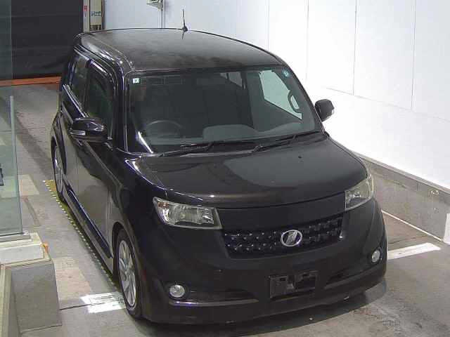 TOYOTA BB