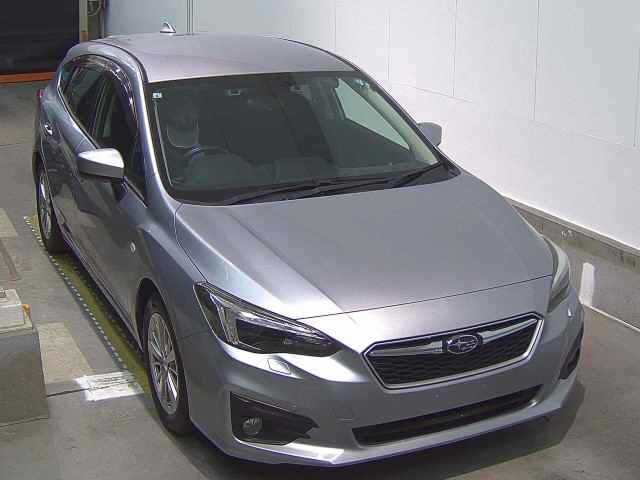 SUBARU IMPREZA — фото
