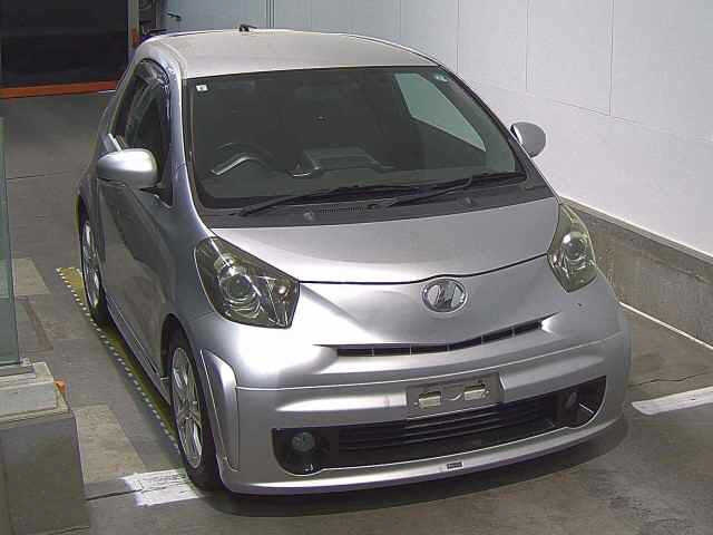 TOYOTA IQ — фото
