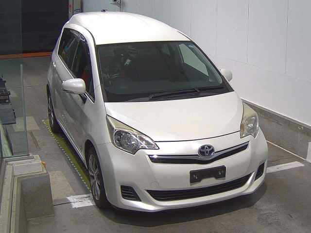 TOYOTA RACTIS