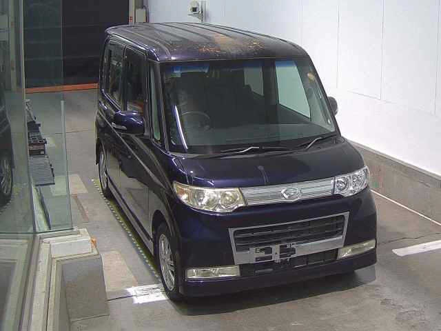 DAIHATSU TANTO — фото