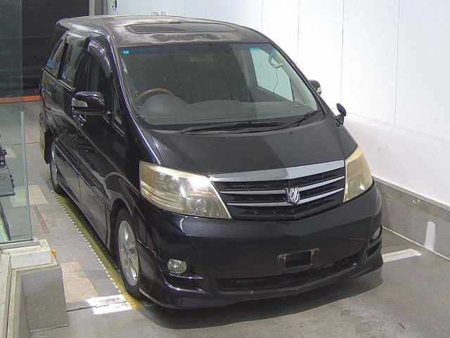 TOYOTA ALPHARD — фото
