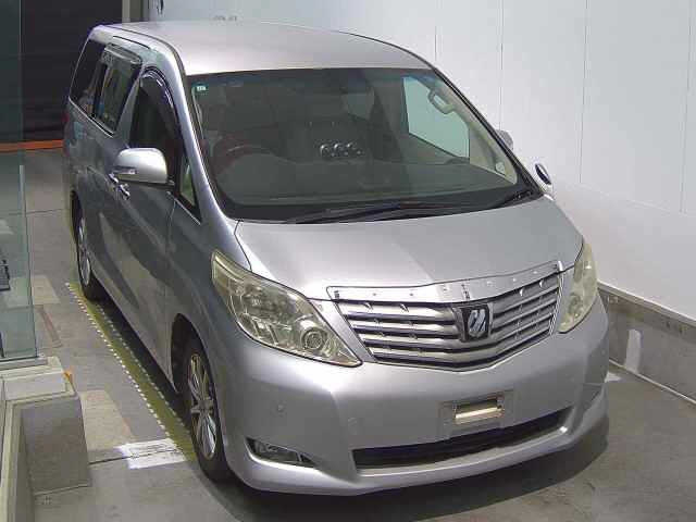 TOYOTA ALPHARD — фото