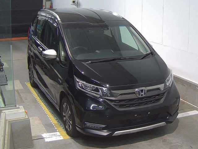 HONDA FREED — фото