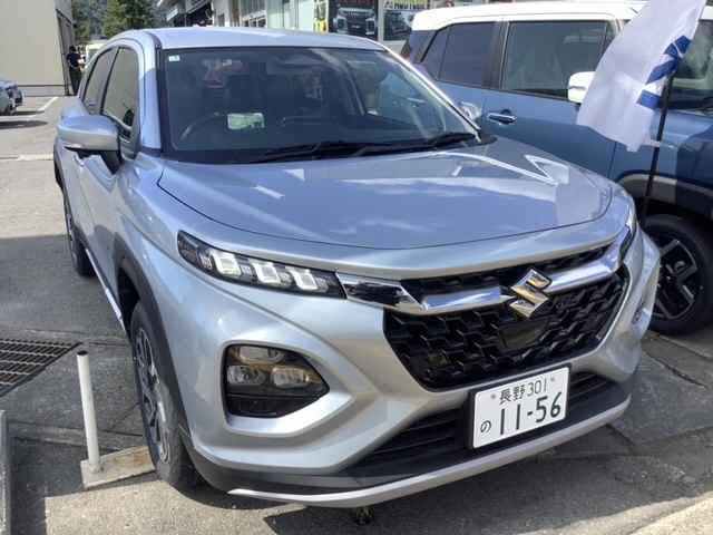 SUZUKI FRONX — фото