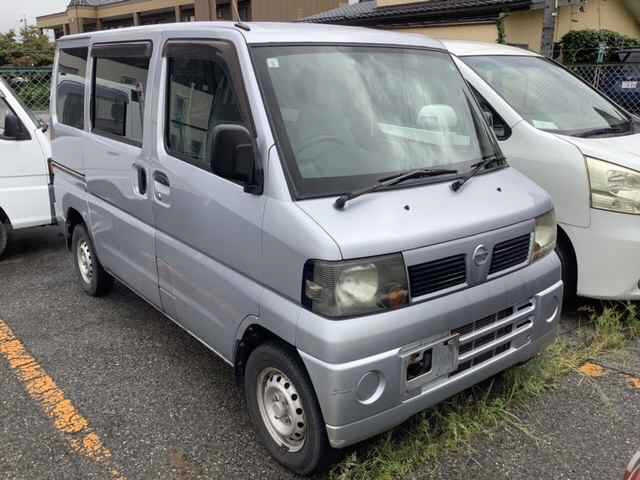 NISSAN CLIPPER — фото