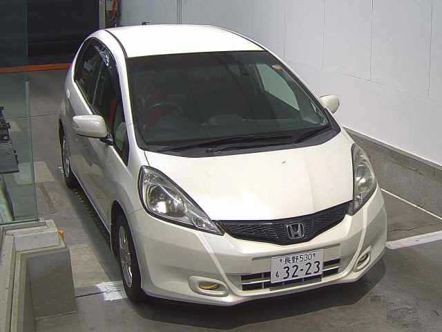 HONDA FIT — фото