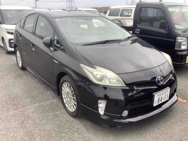 TOYOTA PRIUS — фото