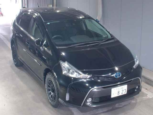 TOYOTA PRIUS — фото