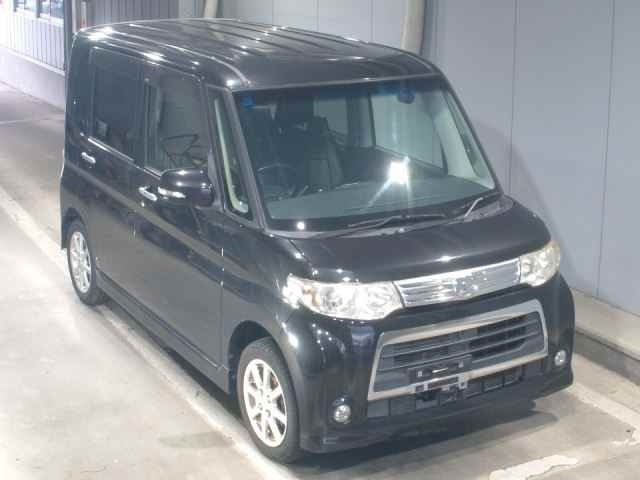 DAIHATSU TANTO — фото