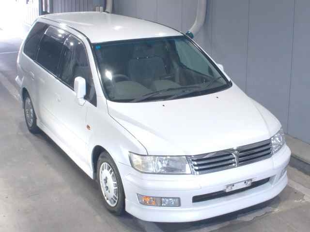 MITSUBISHI CHARIOT — фото