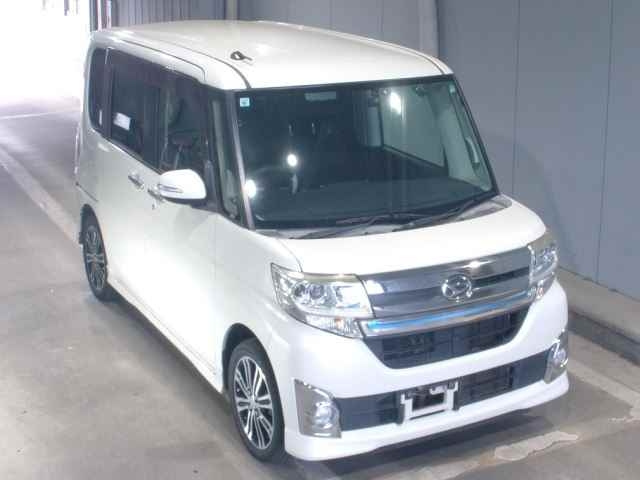 DAIHATSU TANTO — фото