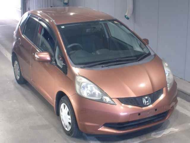 HONDA FIT — фото