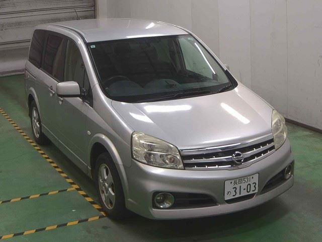 NISSAN LAFESTA — фото