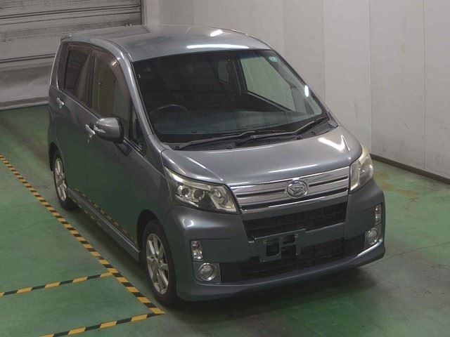 DAIHATSU MOVE — фото