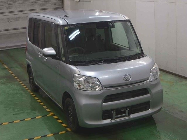 DAIHATSU TANTO — фото
