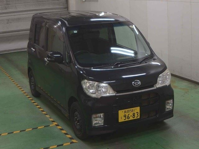DAIHATSU TANTO — фото