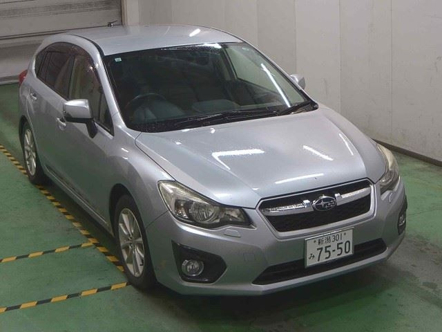 SUBARU IMPREZA — фото