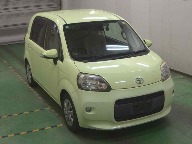 TOYOTA PORTE — фото