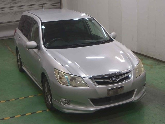 SUBARU EXIGA