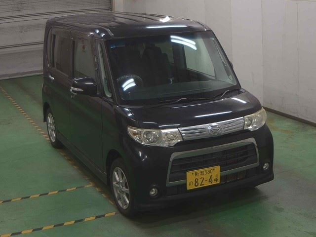 DAIHATSU TANTO — фото
