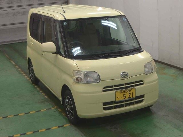 DAIHATSU TANTO — фото