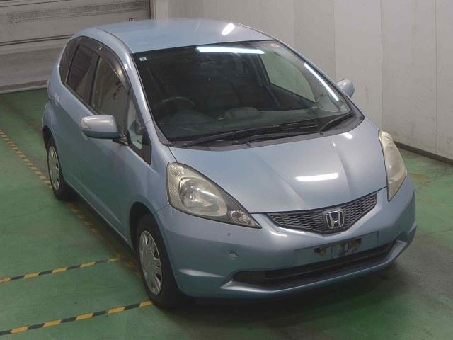 HONDA FIT — фото