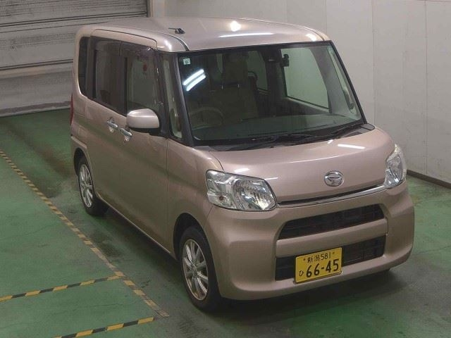 DAIHATSU TANTO — фото