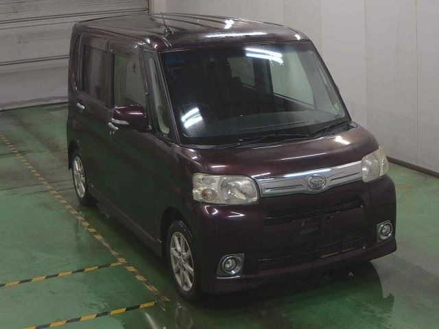 DAIHATSU TANTO — фото