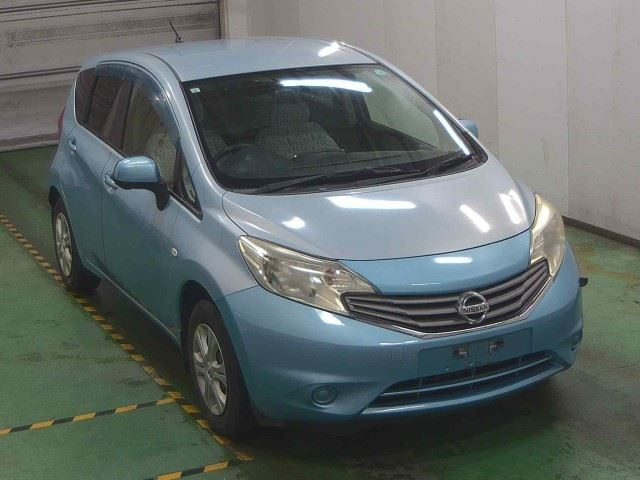 NISSAN NOTE — фото