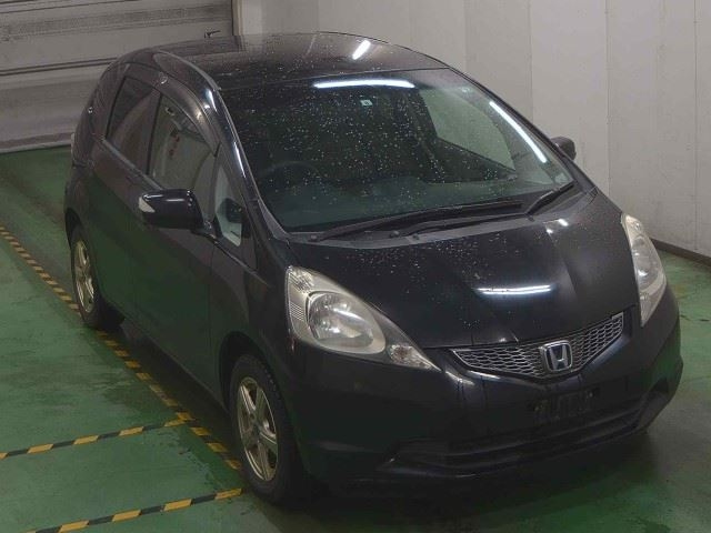 HONDA FIT — фото