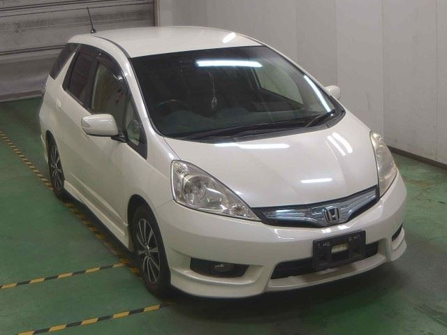 HONDA FIT — фото